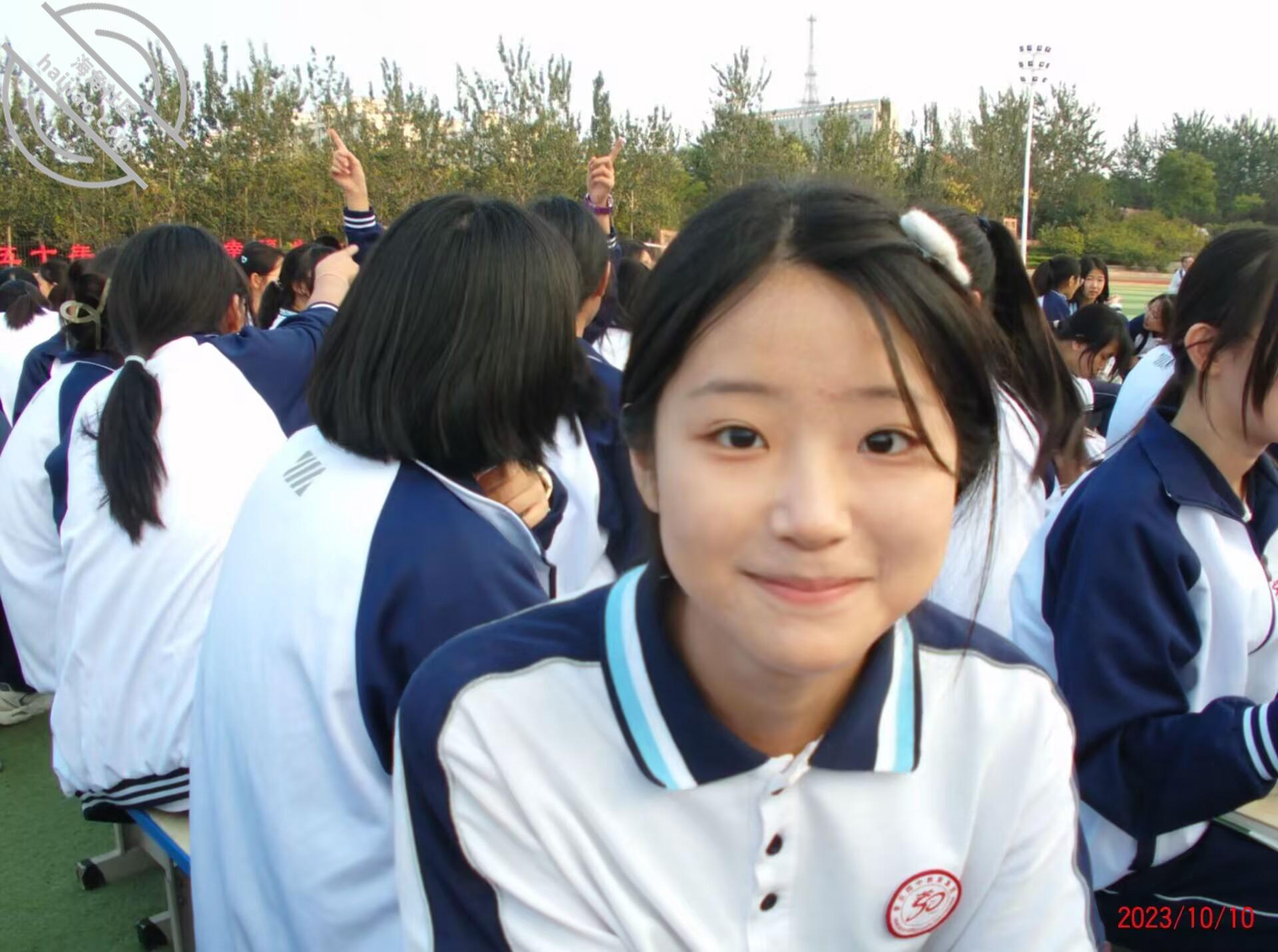 审核看好了，这是2006年的出生的，早成年了。山东济南小母狗